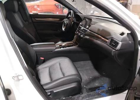 2022 Honda Accord Sport 2.0T z USA, uszkodzony, nr VIN 1HGCV2F32NA022015